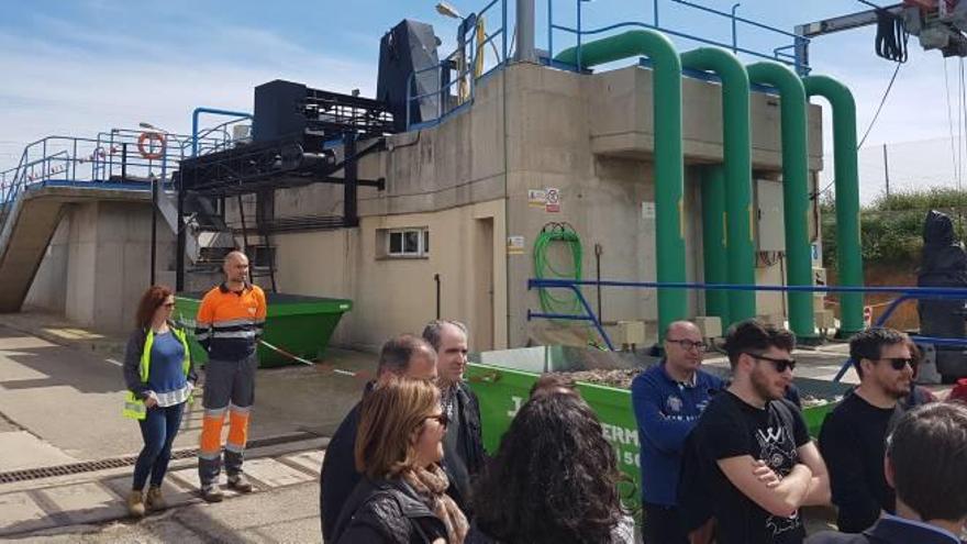 Visita a la planta depuradora de Torrent.