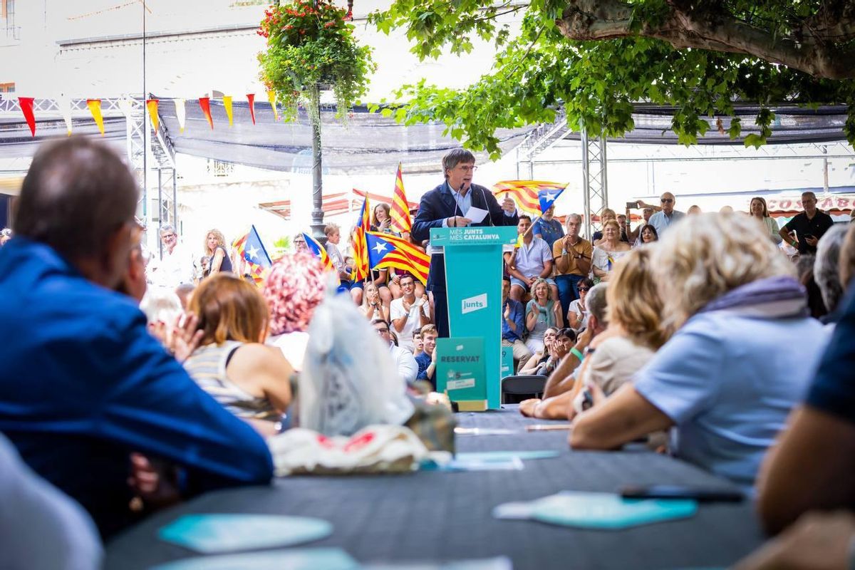 Carles Puigdemont, durante el acto celebrado este domingo en Prats de Molló (Francia)
