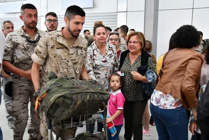 21/05/2019 TELDE.  El jefe del Mando de Canarias, el teniente general Carlos Palacios, despide a la primera rotación de mandos de la Brigada Canarias XVI que se desplaza a Mali para colaborar con la misión de la UE en ese país.  Fotógrafa: YAIZA SOCORRO.  | 21/05/2019 | Fotógrafo: Yaiza Socorro