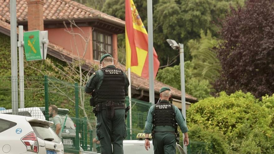 Condena institucional unánime al asesinato machista de la agente Laura Cruz en el cuartel de Llanes: víctima número 34 en España y primera en Asturias en 2026
