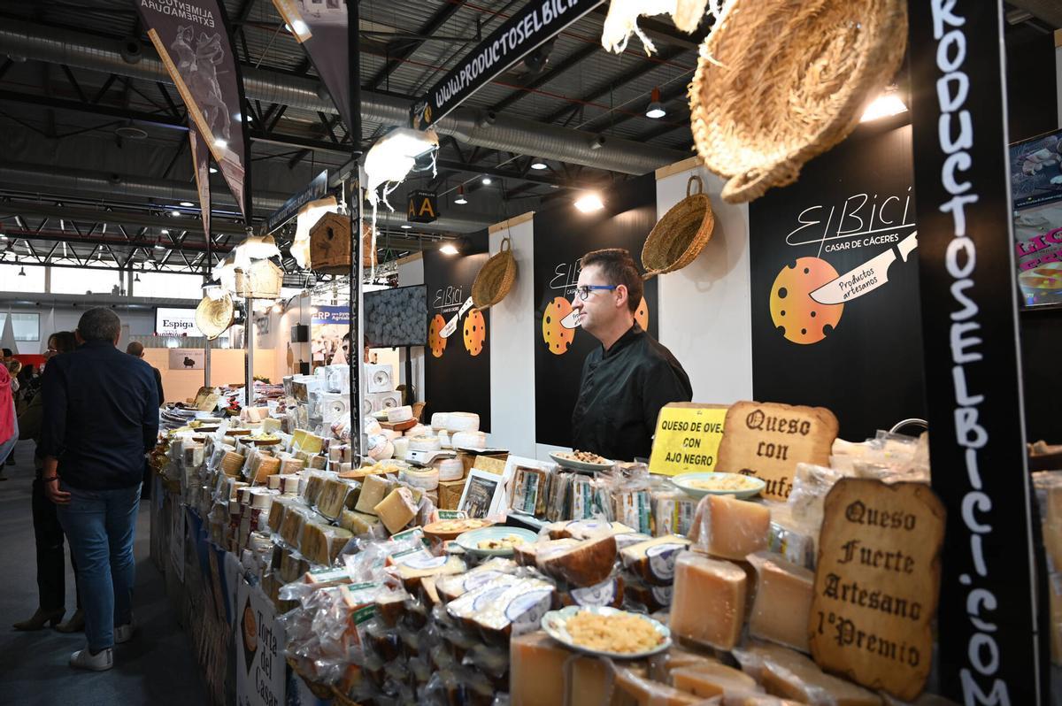 Selección de quesos en la I Feria Agroalimentaria Espiga.