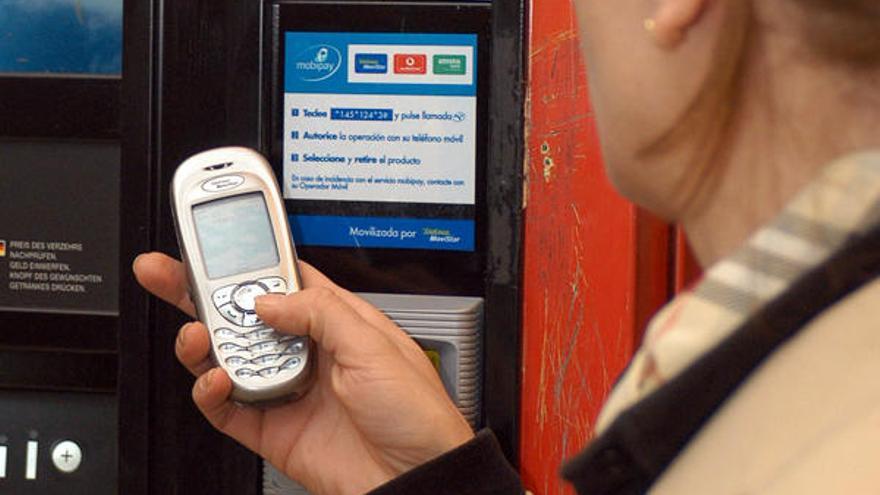 La lucha por el sms está servida