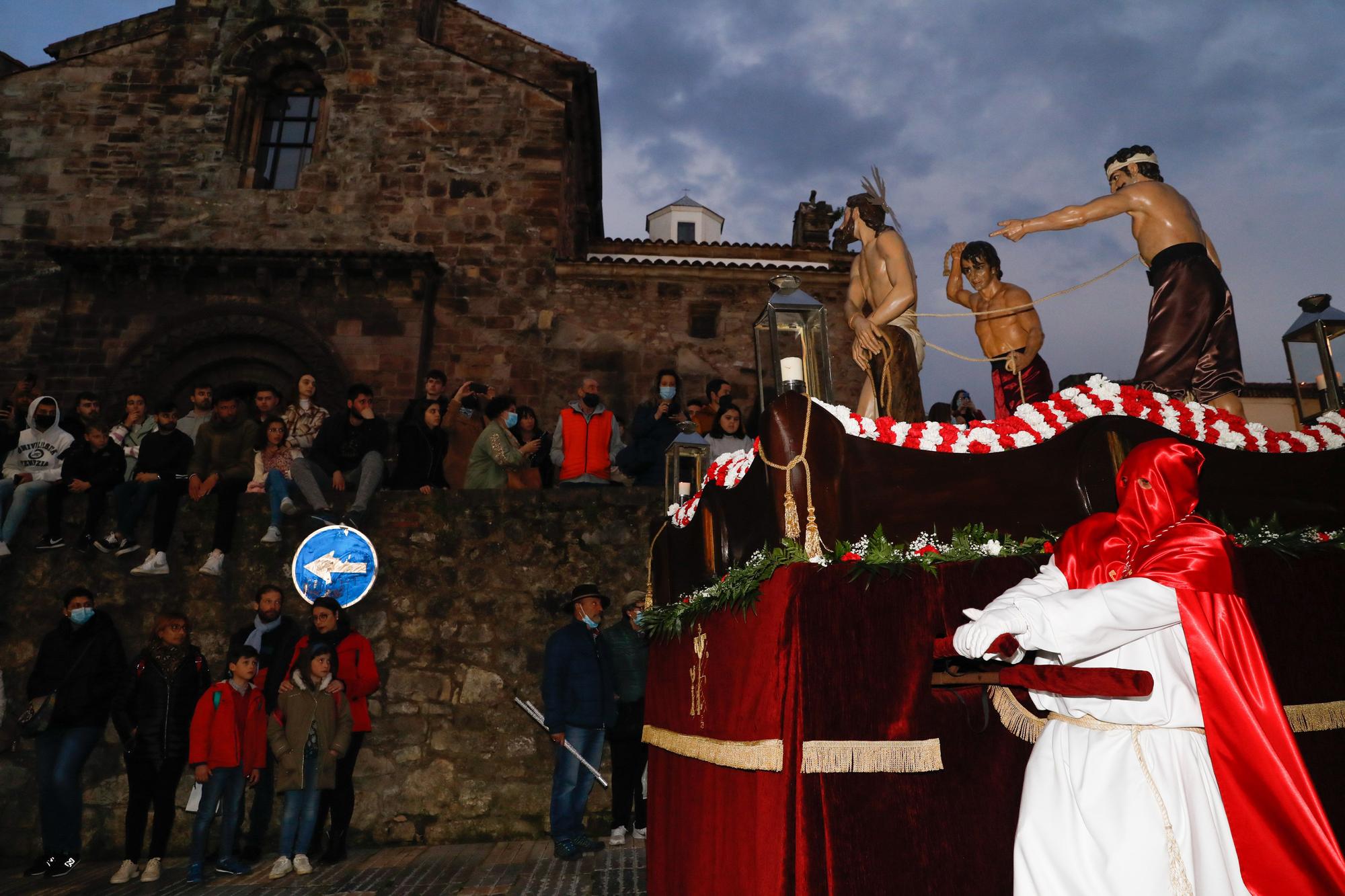 Jubiloso reencuentro con San Pedro en Avilés