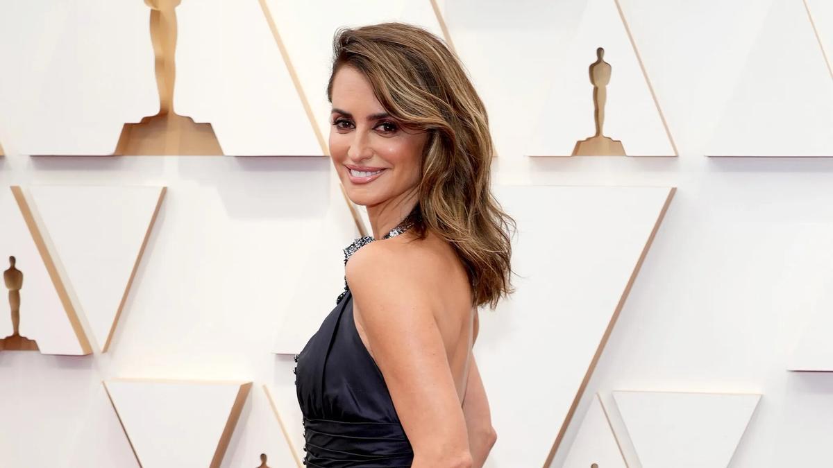 Los secretos del deslumbrante vestido de Penélope Cruz que la han convertido en la mejor vestida de los Oscar