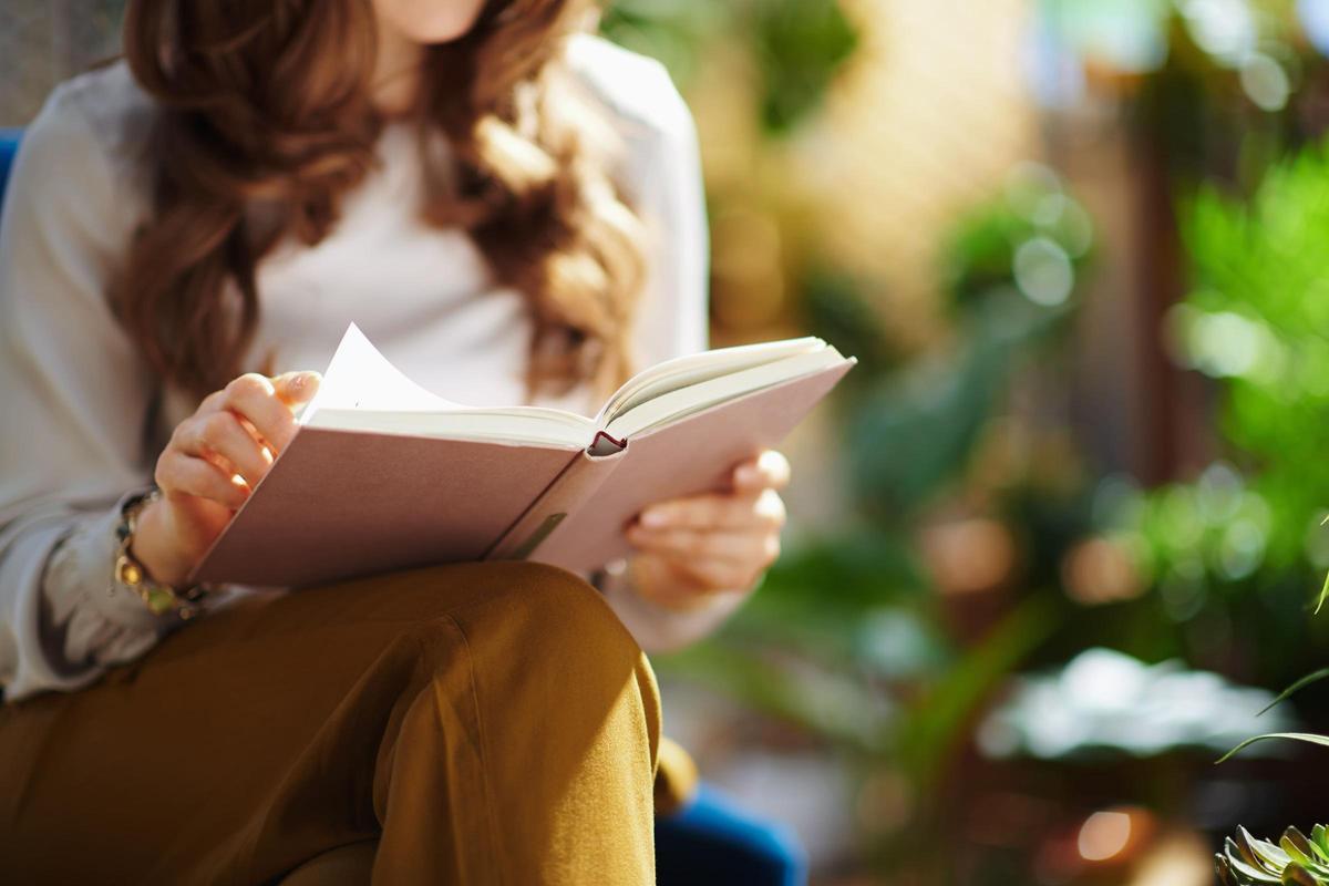 La biblioterapia pot ser un recurs per passar un dol