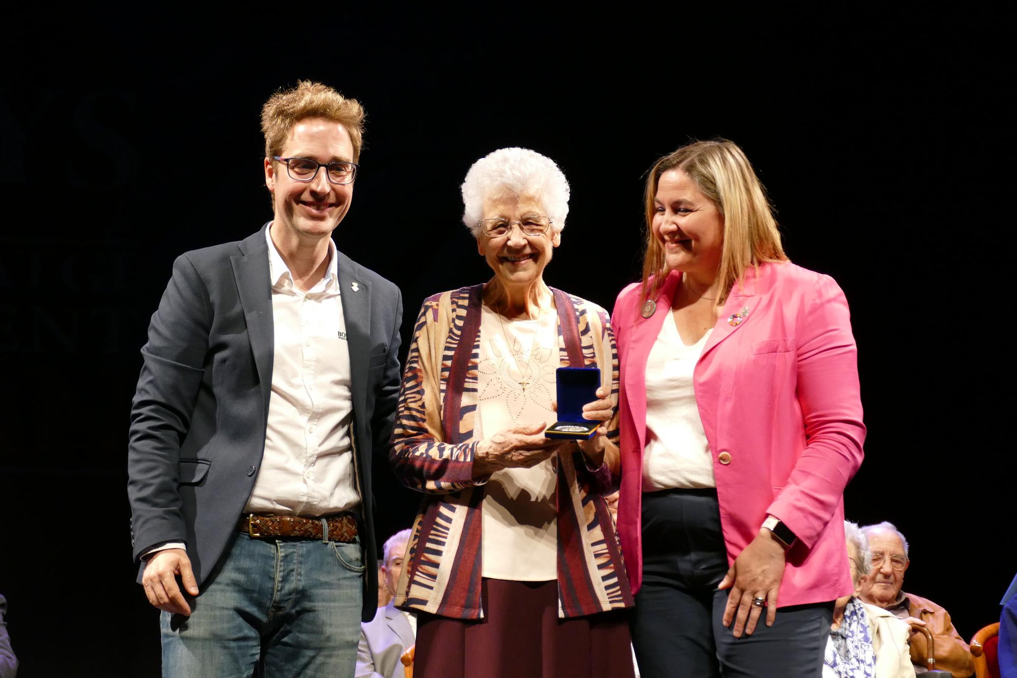 Totes les imatges de l'acte d'homenatge a les persones que celebren 90 anys aquest 2023