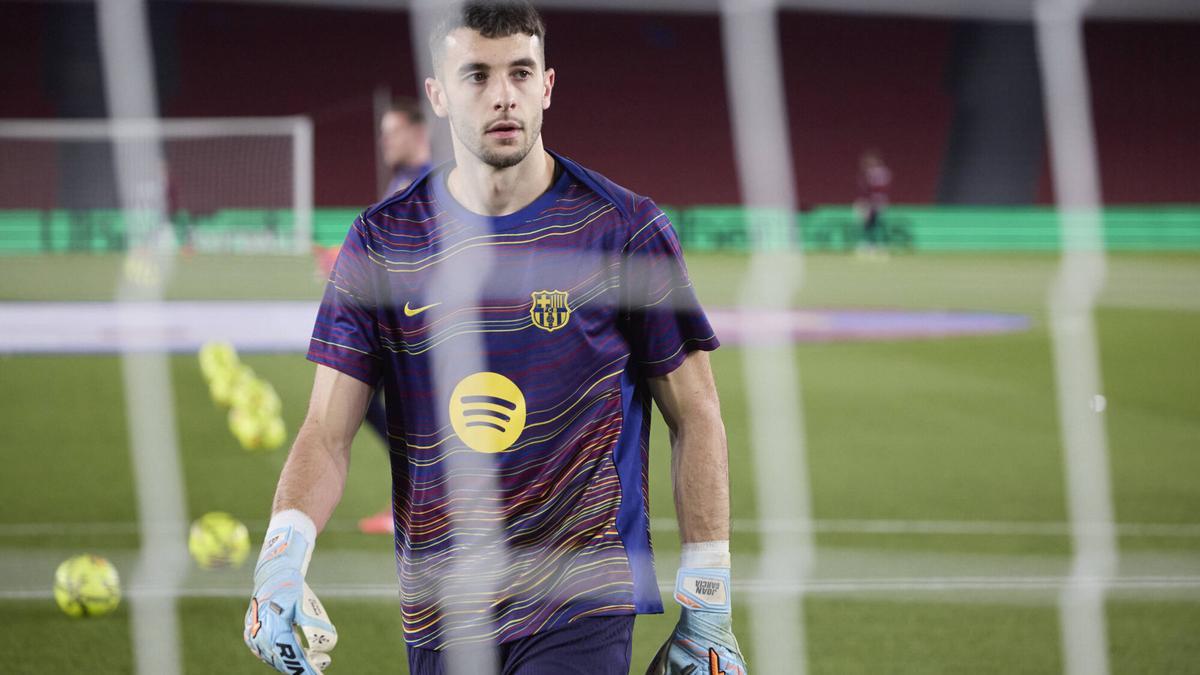 Joan Garcia será el centro de atención en su regreso a Cornellà-El Prat