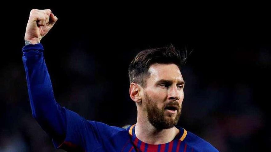 Messi celebra uno de sus goles al Leganés. // Efe