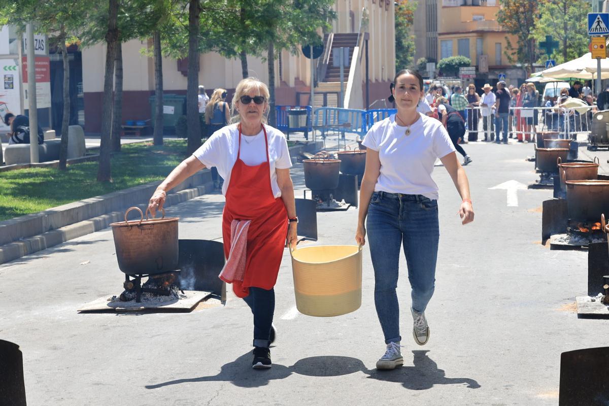 Las mejores imágenes de Les Calderes de Almassora, el día grande de las fiestas de Santa Quitèria