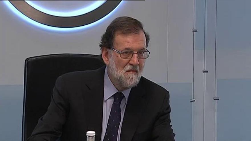 El PP pide a Puigdemont que no tome decisiones en caliente sin vuelta atrás