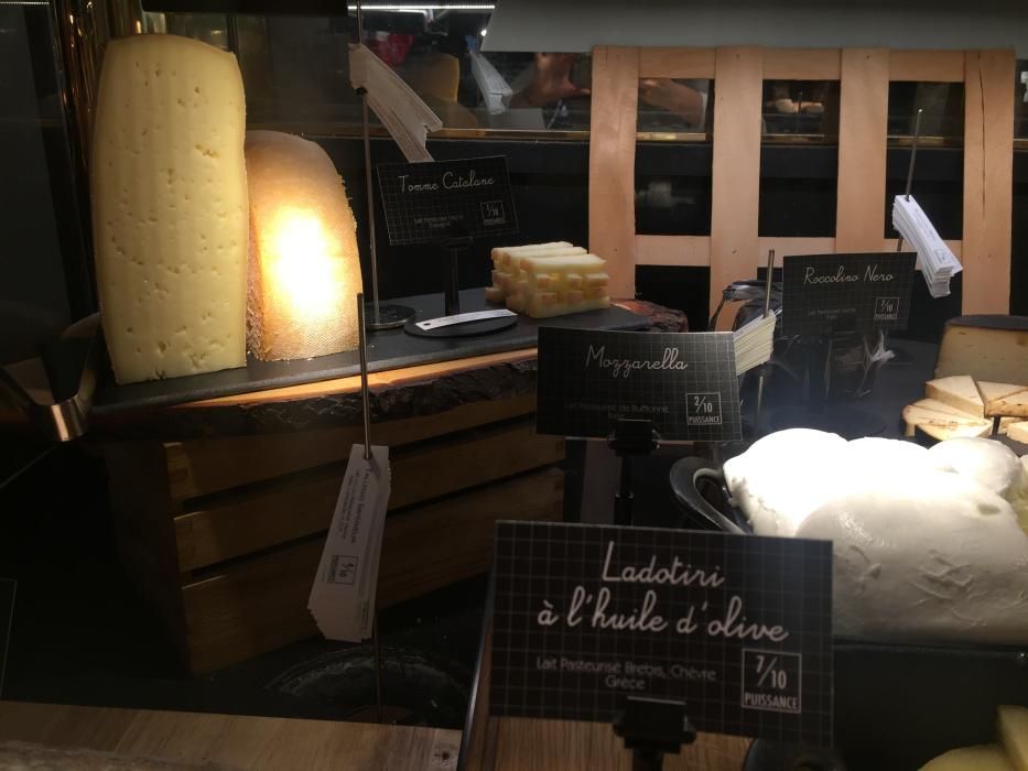 El bufet de formatges més gran del món obre portes a Narbona