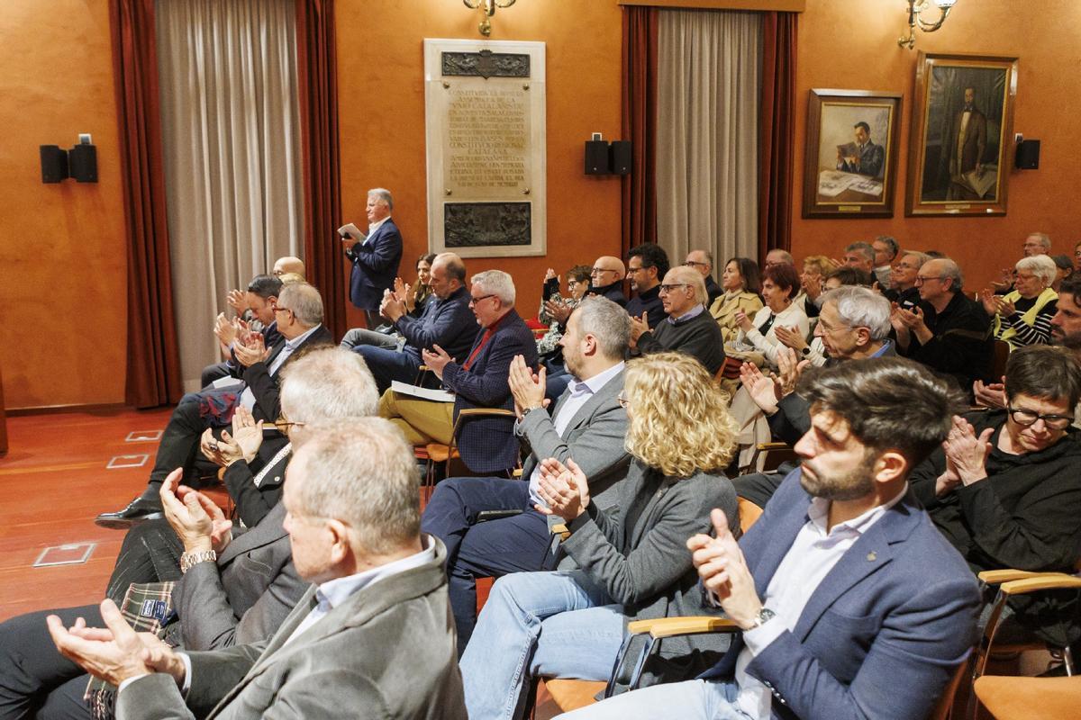 L'escultora Àngels Freixanet rep el premi Bages de Cultura 2025