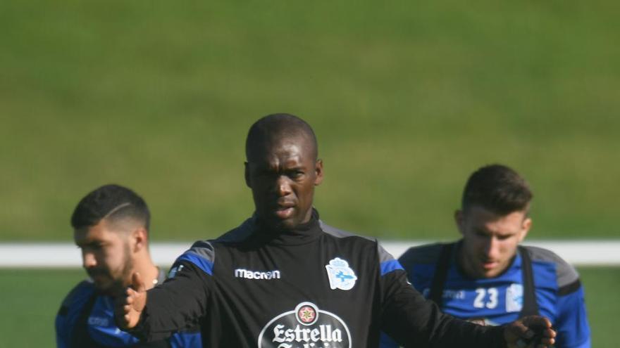 Clarence Seedorf, en el entrenamiento de ayer