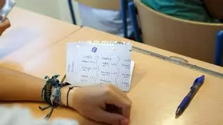 El curso arranca en Málaga este martes para 162.714 alumnos de Secundaria y FP, también con aulas más vacías