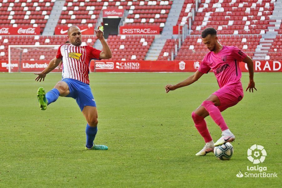 Partido del Sporting y el Málaga CF de la Liga SmartBank.