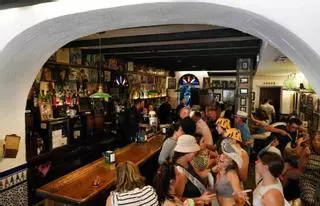 Los últimos bares de barra de Málaga