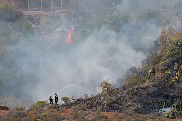 Incendio el hotel Molino del Agua, en Ayacata