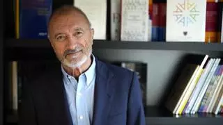 Arturo Pérez-Reverte: “Yo no escribo para mejorar el mundo, sino para hacer mejor mi vida”