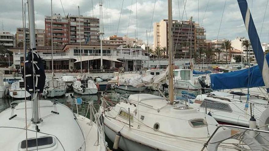 Una imagen de archivo tomada en un puerto náutico de Torrevieja.