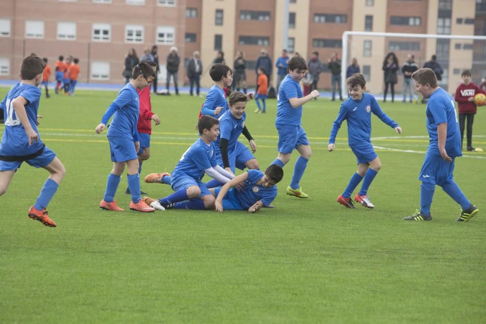 Inauguración del nuevo campo de fútbol del colegio Salesianos