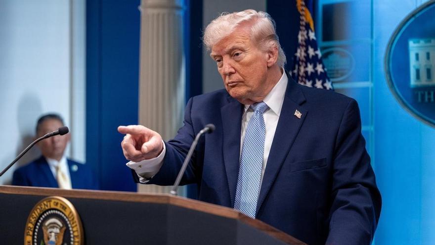 El ultimátum de Trump a Irán dispara el petróleo hasta los 115 dólares e inquieta a las bolsas