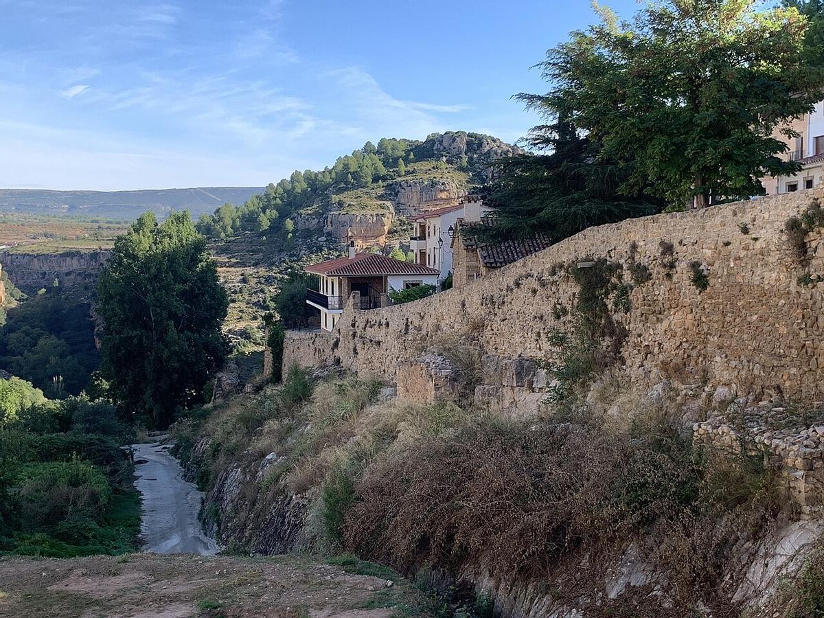 Muralla de Alpuente