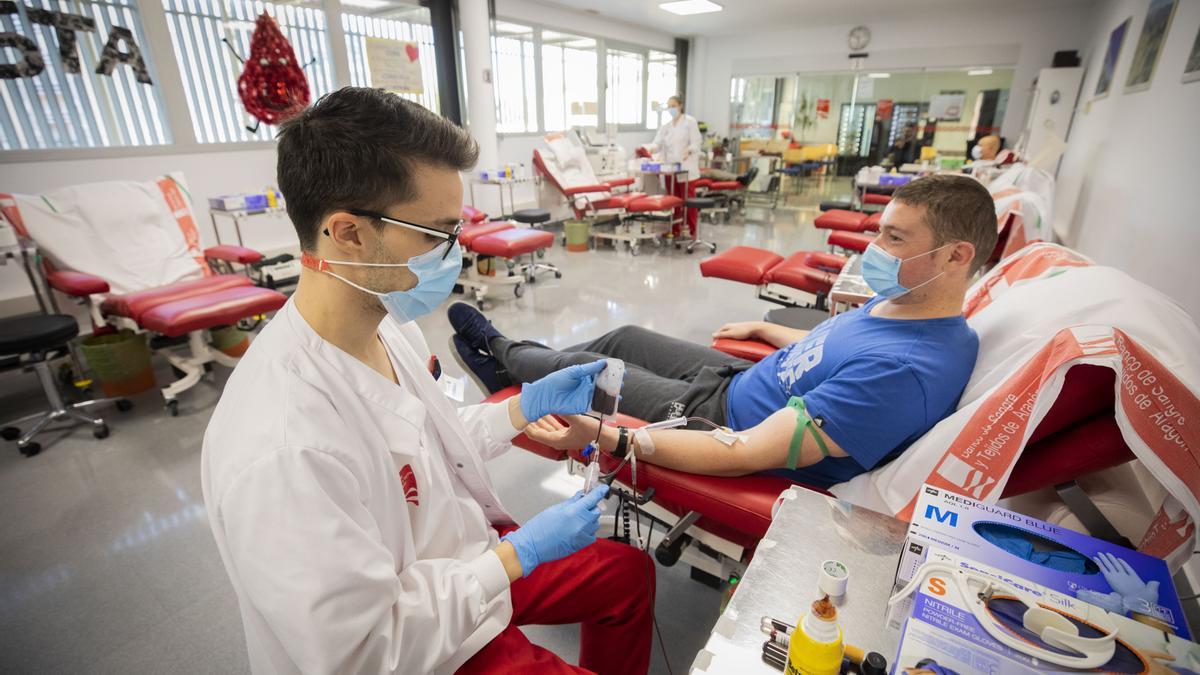 Donar sangre salva vidas y sirve para tratar numerosas enfermedades como el cáncer.