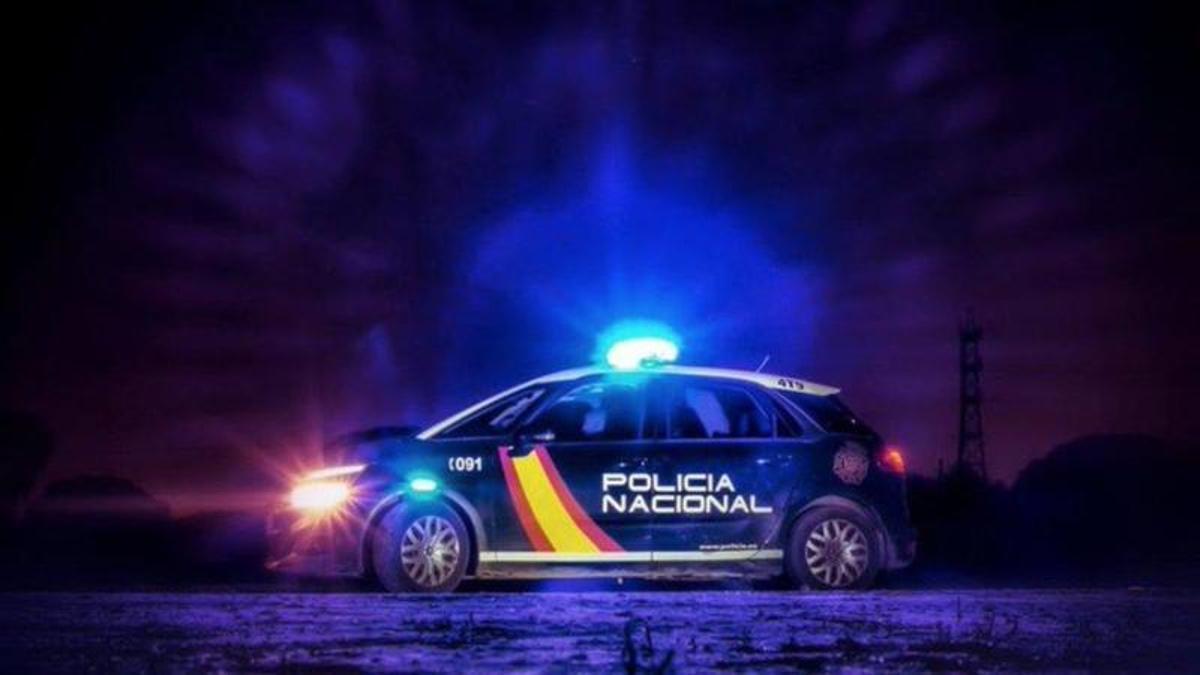 Un vehículo de la Policía Nacional (FOTO DE ARCHIVO).