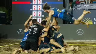 Ramón Fuentes, plata con España en el Campeonato de Europa de balonmano playa