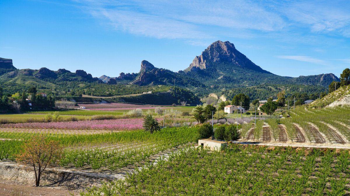 Murcia cuenta con un pueblo perfecto para los amantes del invierno