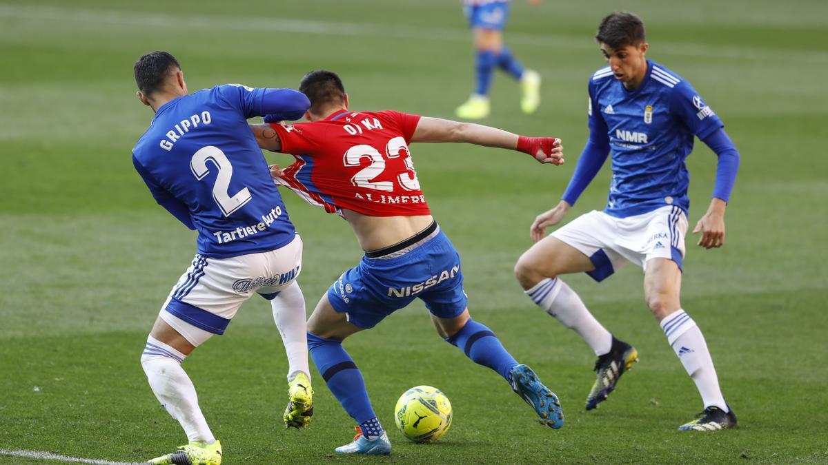 En imágenes: el derbi entre el Sporting y el Real Oviedo