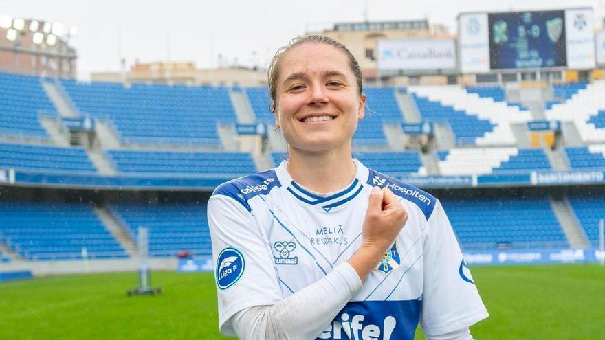 Aleksandra Zaremba, la veterana del Costa Adeje con solo 24 años