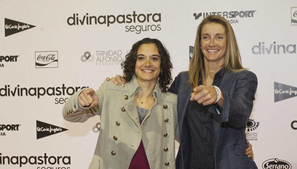 Todas las imágenes de la Gala de entrega de premios del Circuito Divina Pastora Valencia de Carreras Populares 2016