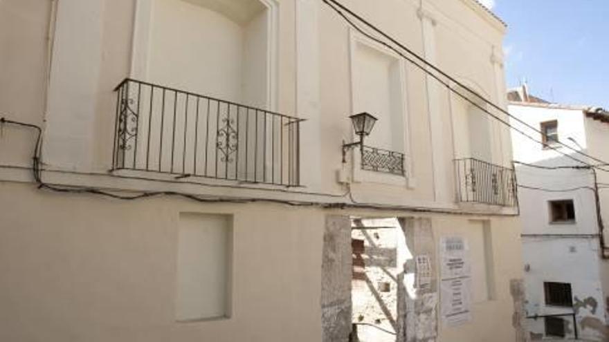 Avanzan las obras de recuperación del patio de la Casa Barberà en Ontinyent