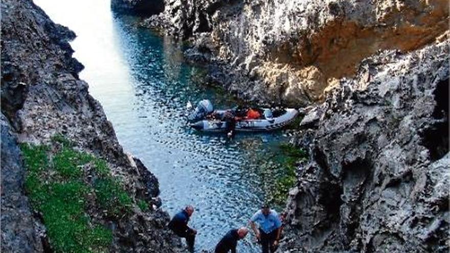 Enxampats robant una àmfora romana del segle I abans de Crist al cap de Creus