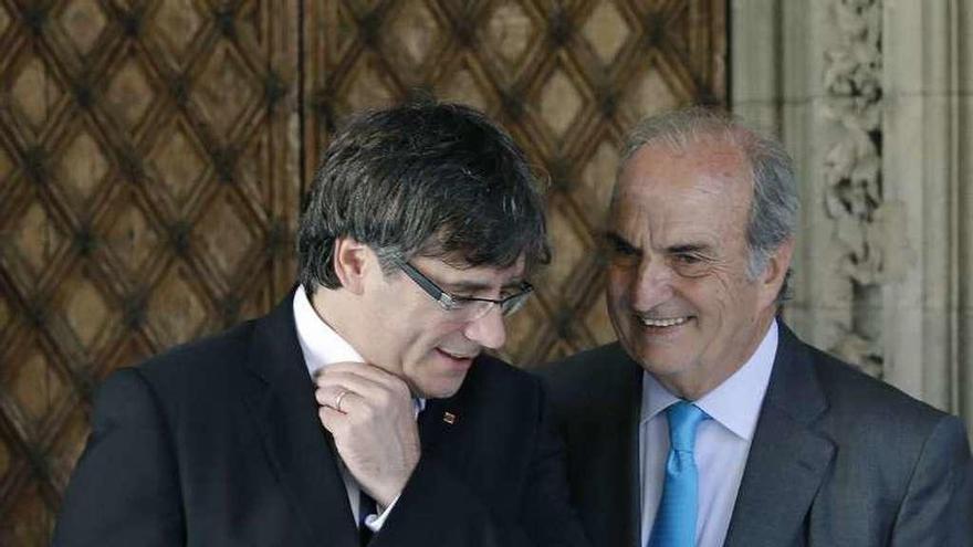 Puigdemont desafía al Tribunal Constitucional: &quot;Si me inhabilita, no aceptaré su decisión&quot;