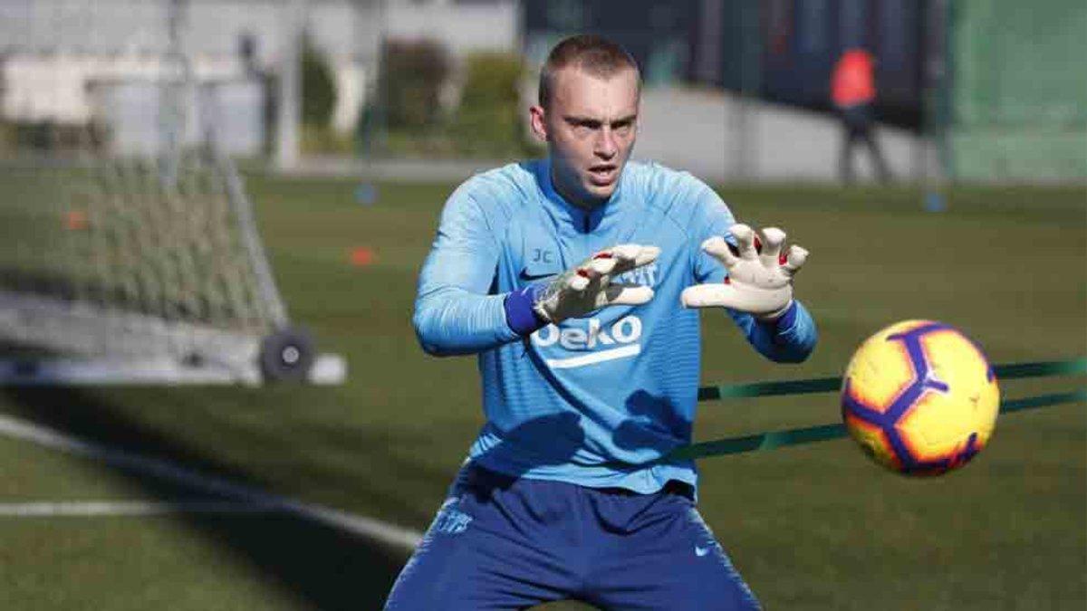 Cillessen fue la principal novedad en el entrenamiento del Barcelona