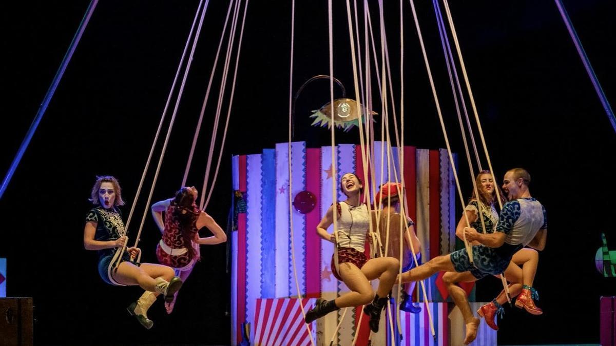 Espectáculo "Eirenê", que llega a Ontinyent, durante una representación.