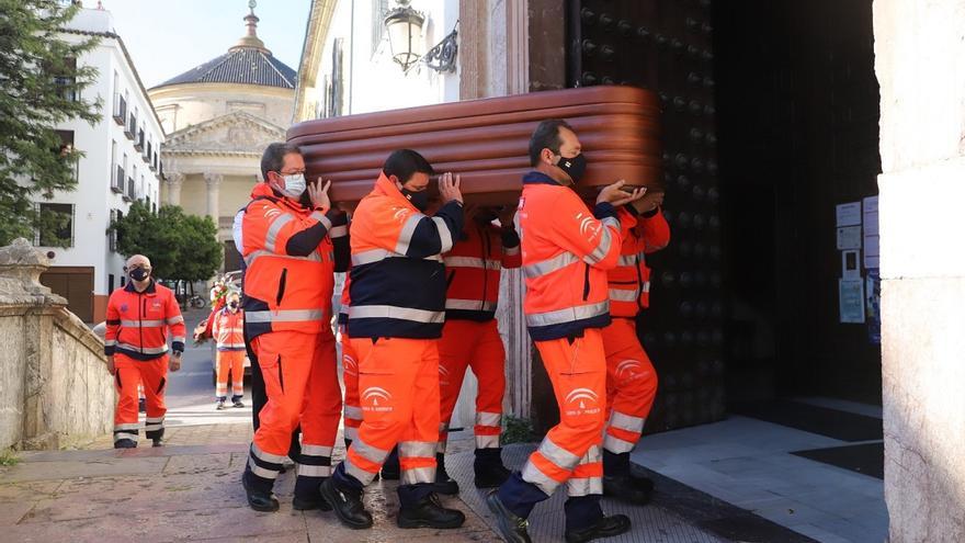 Homenaje a Pedro Pablo Castro, quinto sanitario fallecido por covid en Córdoba.