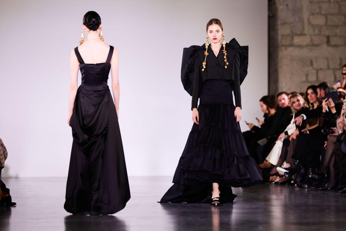 Diseños de Juana Martín, en la Semana de la Alta Costura de París.