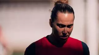 Cata Coll, baja con España, y Pina no entrena por molestias musculares