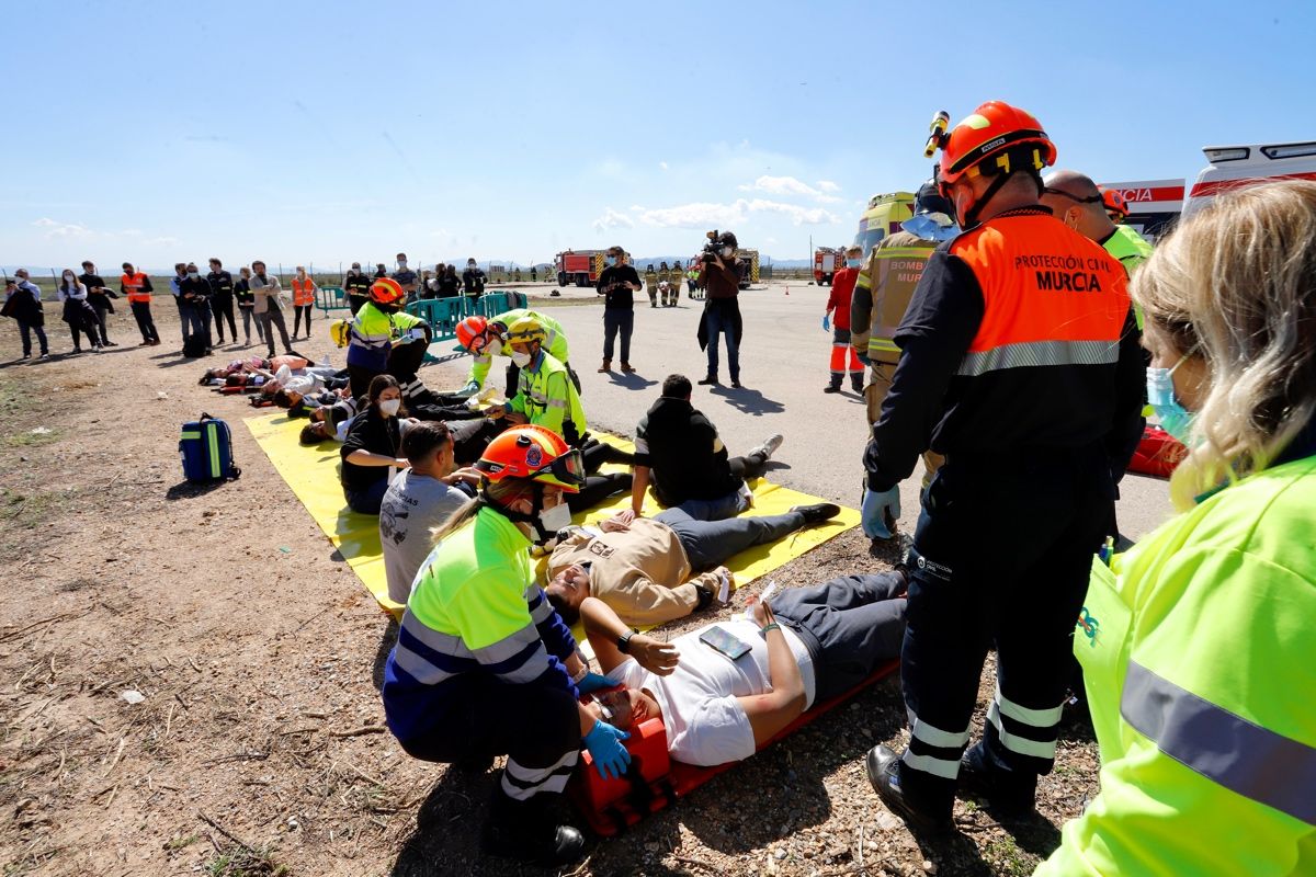 Así ha sido el simulacro de accidente aéreo en Murcia