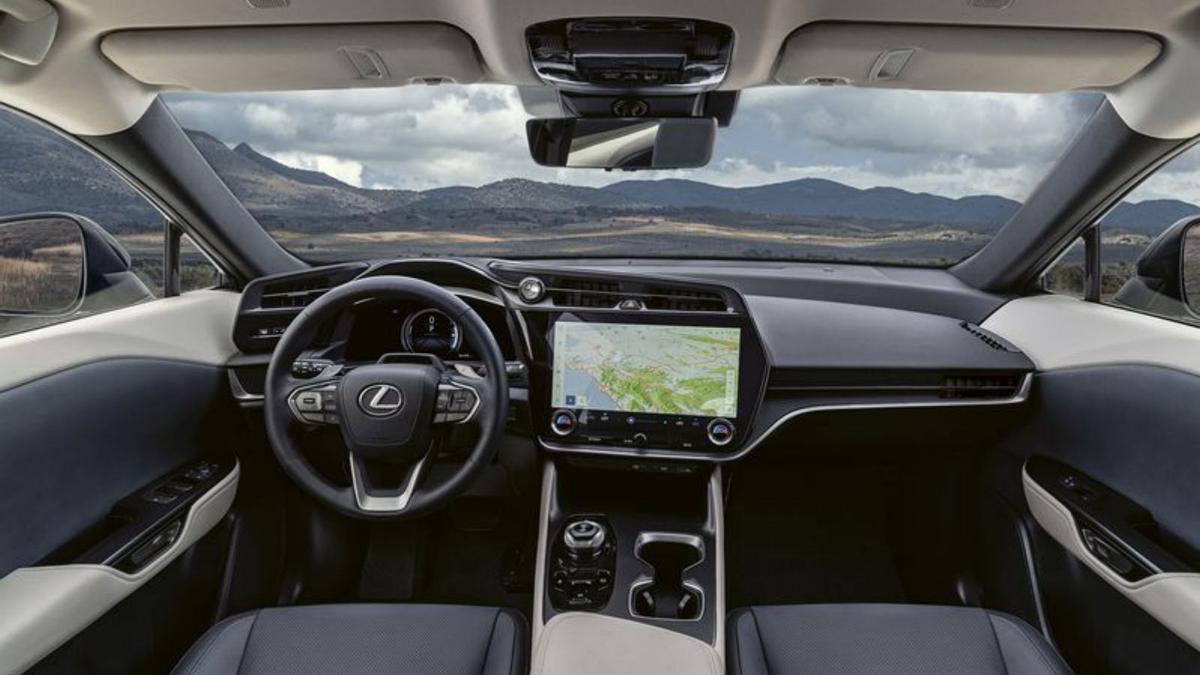 Interior sofisticat del vehicle de Lexus