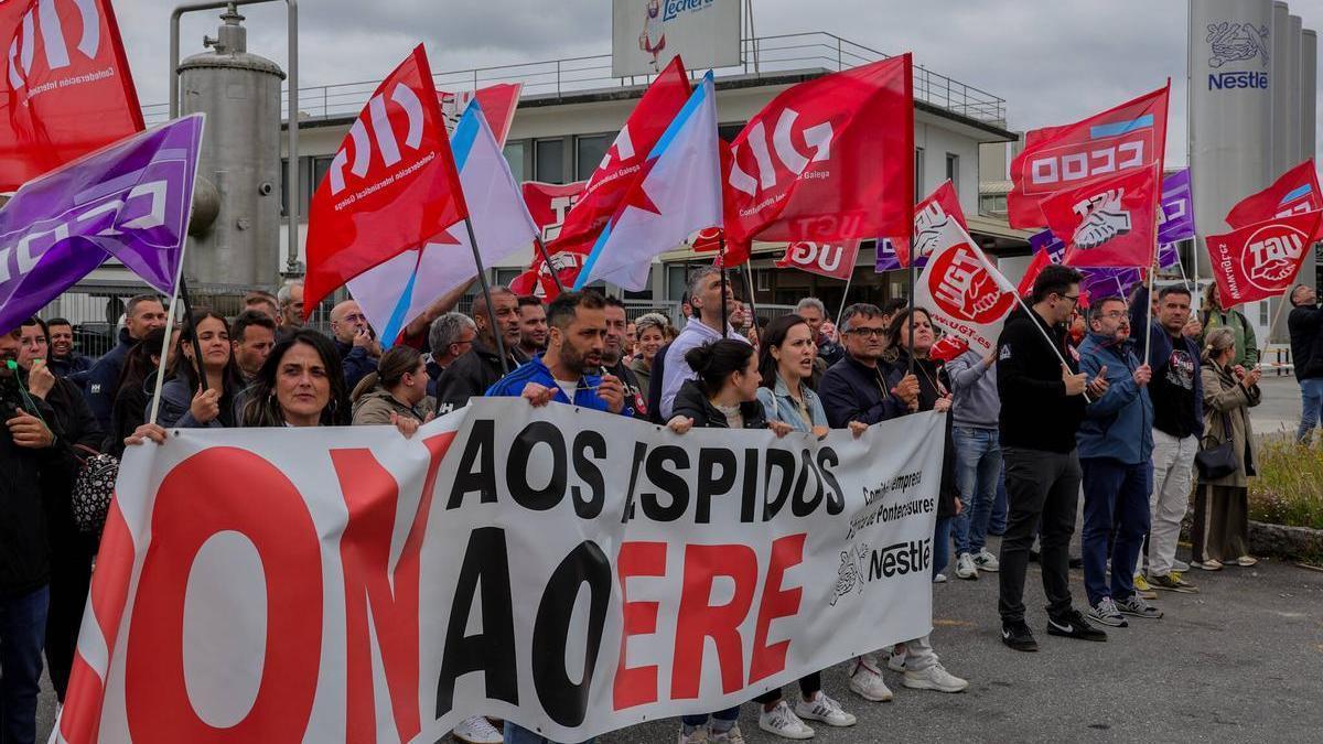 Trabajadores de la fábrica de Nestlé en una protesta, esta semana.