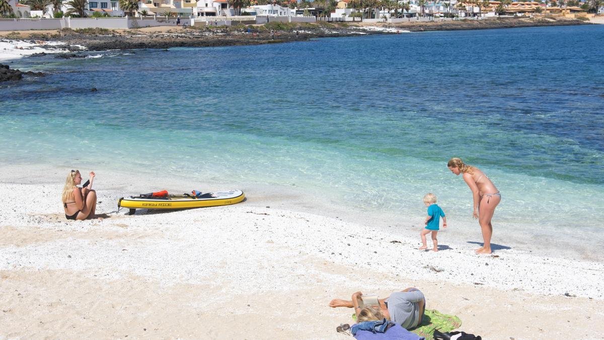 Turistas en Fuerteventura.