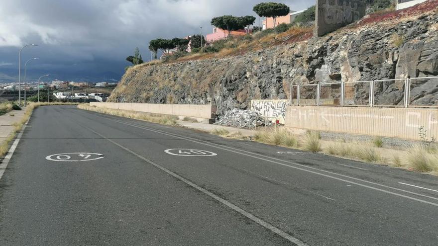 La zona de Fuente del Sao tras la retirada del vertido que ocupaba la vía. | | LP/DLP