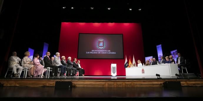 Fiestas Fundacionales. Entrega de Honores y Disti