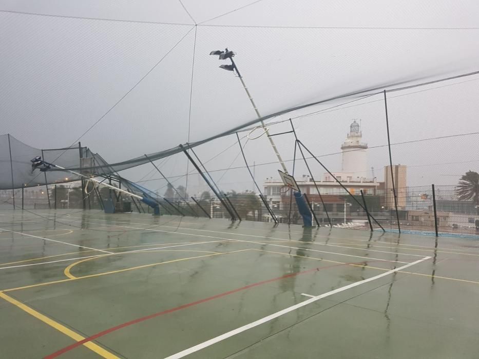 Daños en el Paseo Ciudad de Melilla y en el Club Mediterráneo.