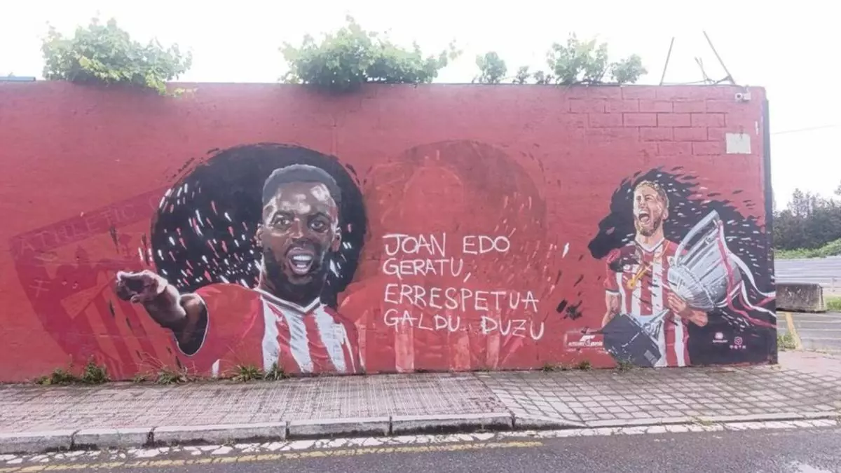 Borran la cara de Nico Williams del 'm赤tico mural' de Barakaldo: "March芍ndote o qued芍ndote, has perdido el respeto"