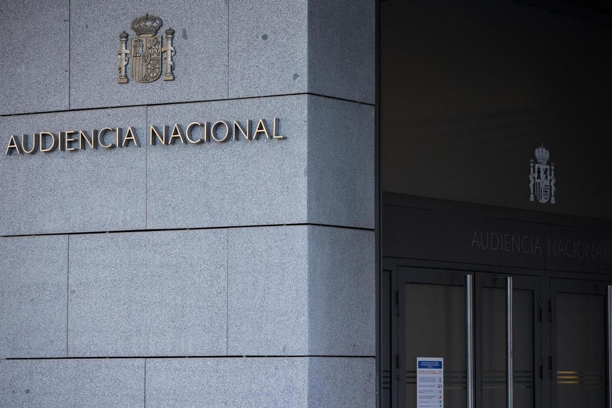 El jutge de cas Lezo imputa un ex alt càrrec de Foment per presumptes comissions El jutge de cas Lezo imputa un ex alt càrrec de Foment per presumptes comissions